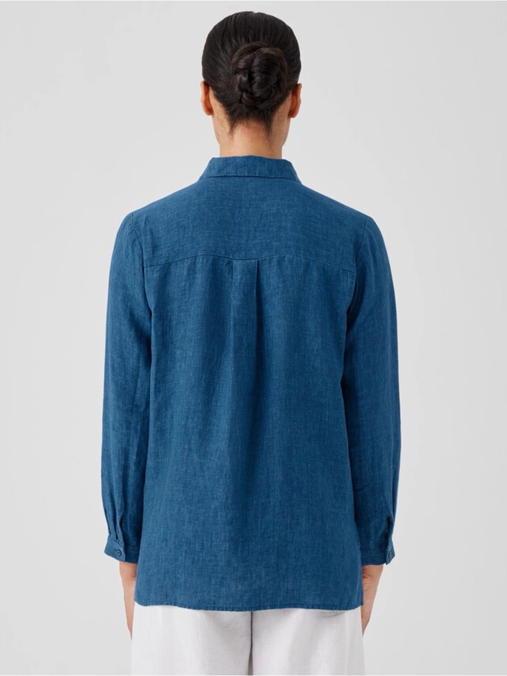 Eileen Fisher Washed Organic Linen Délavé Classic Collar Shirt in Blue - Picture 2 of 11